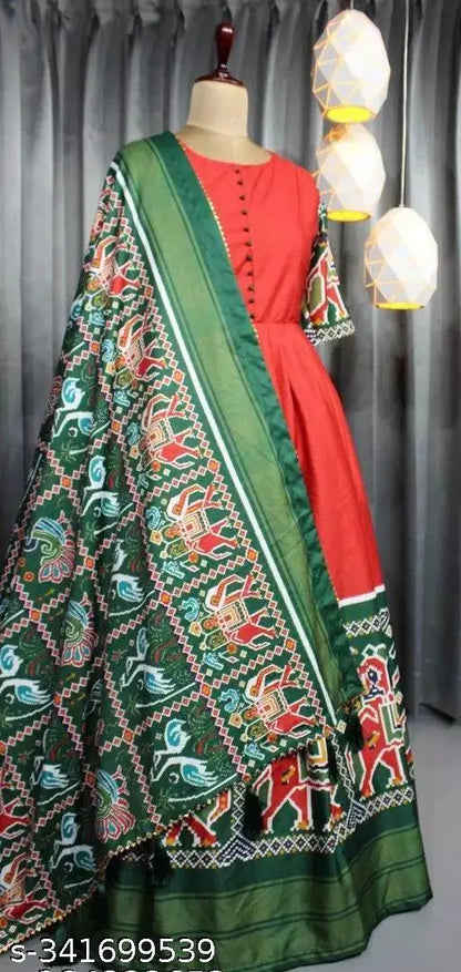 WOMEN HEAVY SILK PATOLA AND DIGITAL PRINT SEMI STICHED GOWN WITH DUPATTA