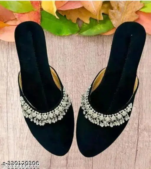 #Rajasthani juttis For Woman & girls | Women's juttis | Indian juttis Embroidered juttis | Handmade juttis | Traditional juttis Colorful juttis | Colorful juttis Designer juttis